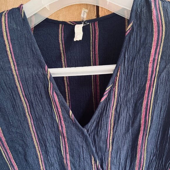 Elan 3/4 Sleeve Faux Wrap Surplice Stripe Pink Romper In Blue Viscose  Size L - Picture 7 of 16